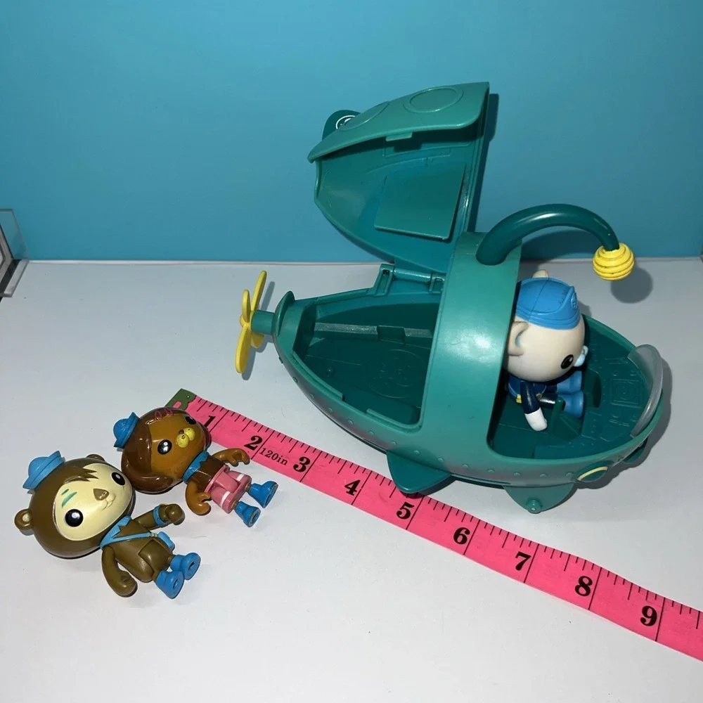 Octonauts Gup A Deluxe Vehicle figures Captain Barnacles Tweak Barrot Dashi